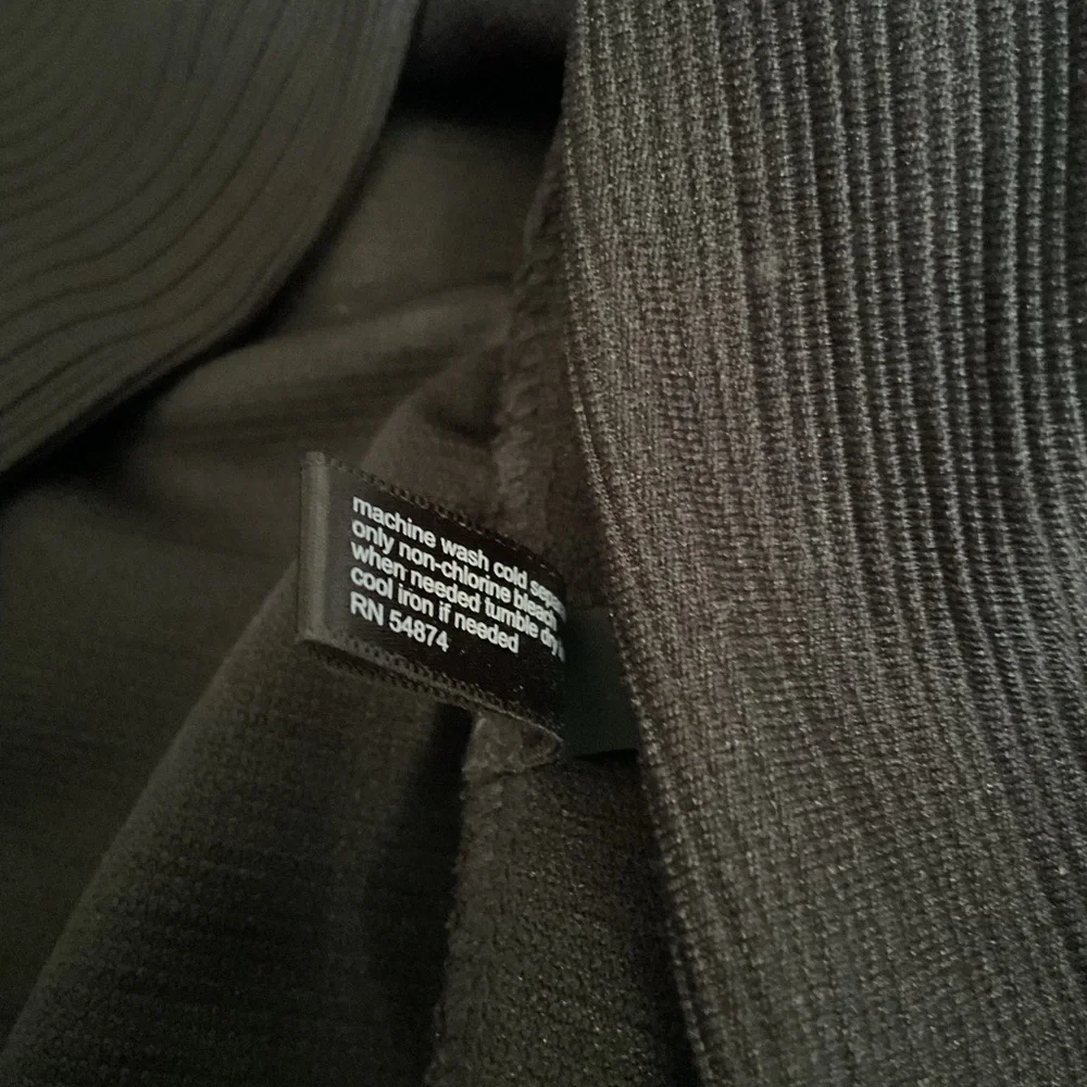 The Limited Classic Black Dress - Picture 7 of 10